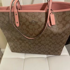 Coach Tote